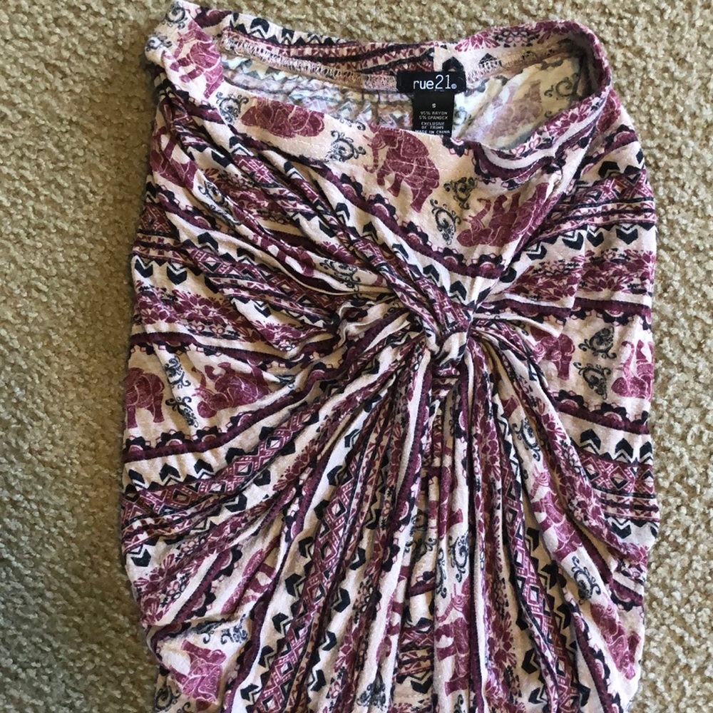 Maxi skirt with elephant print
